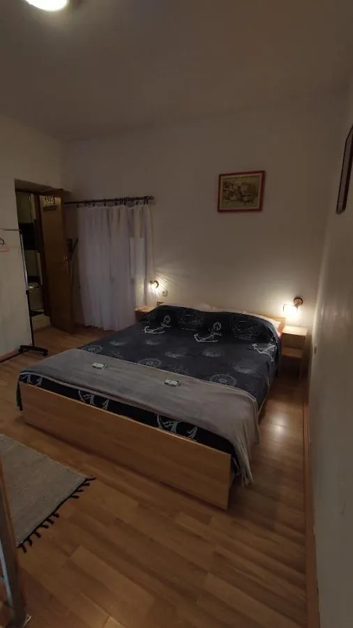 Apartment Sidro Cres